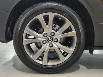 Used Mazda CX-30 2025 for sale - 75210076: Photo