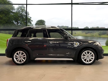 MINI - Countryman