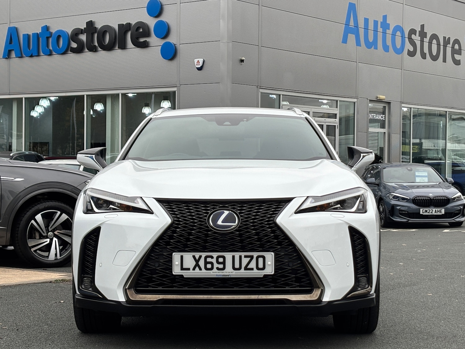 Used Lexus UX 2019 for sale - 76230745: Photo 2