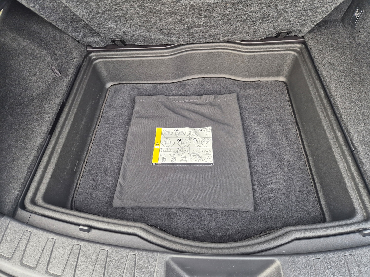 Used Lexus UX 2019 for sale - 76230745: Photo 40