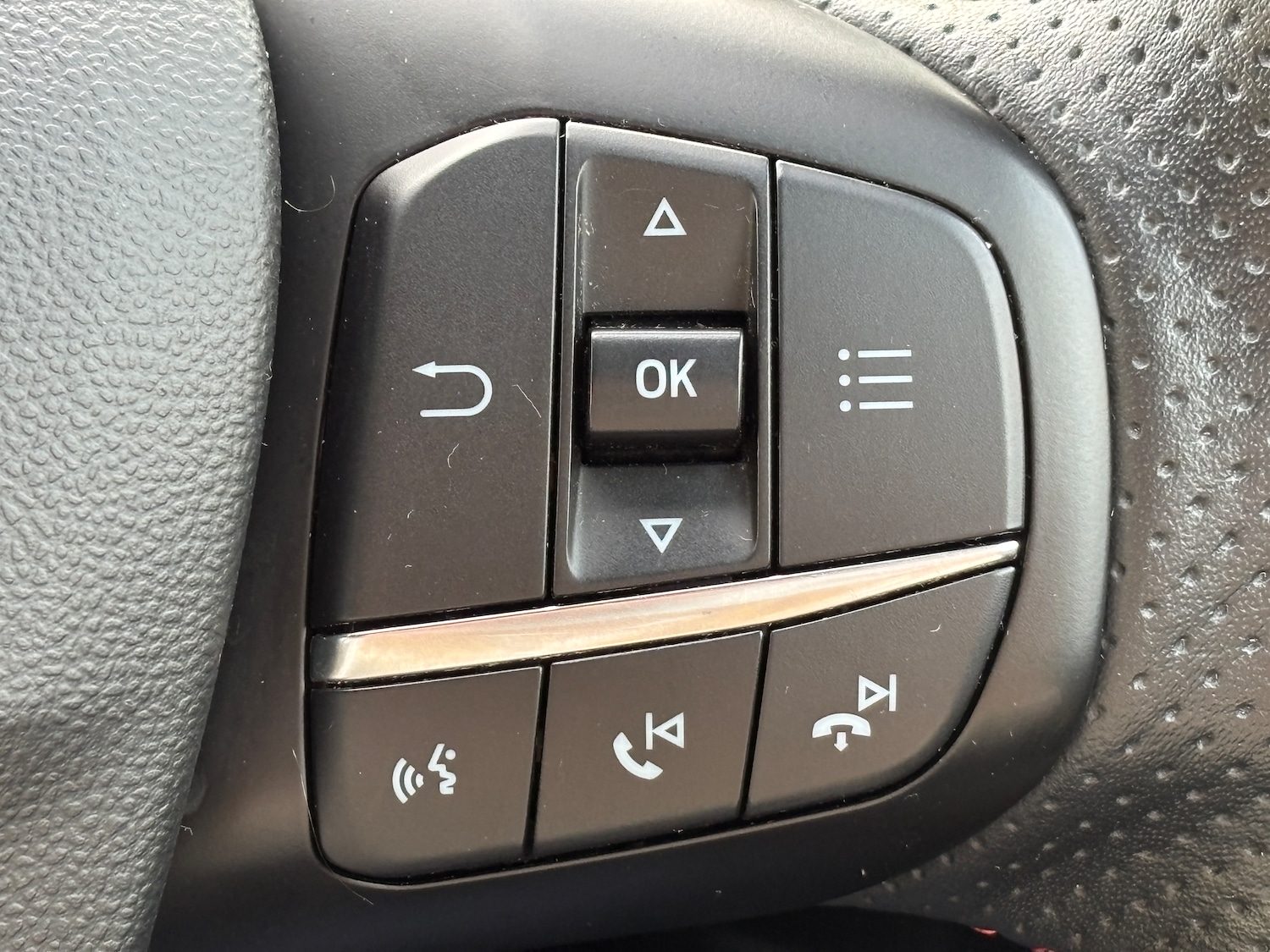 Used Ford Fiesta 2020 for sale - 76128335: Photo 24