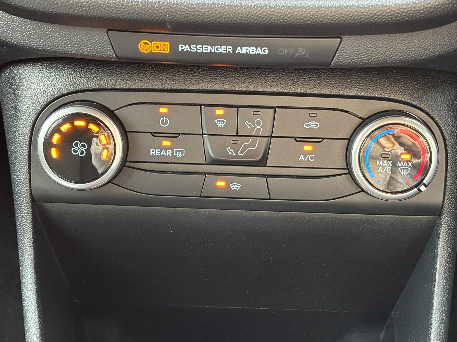 Used Ford Fiesta 2020 for sale - 76128335: Photo 33