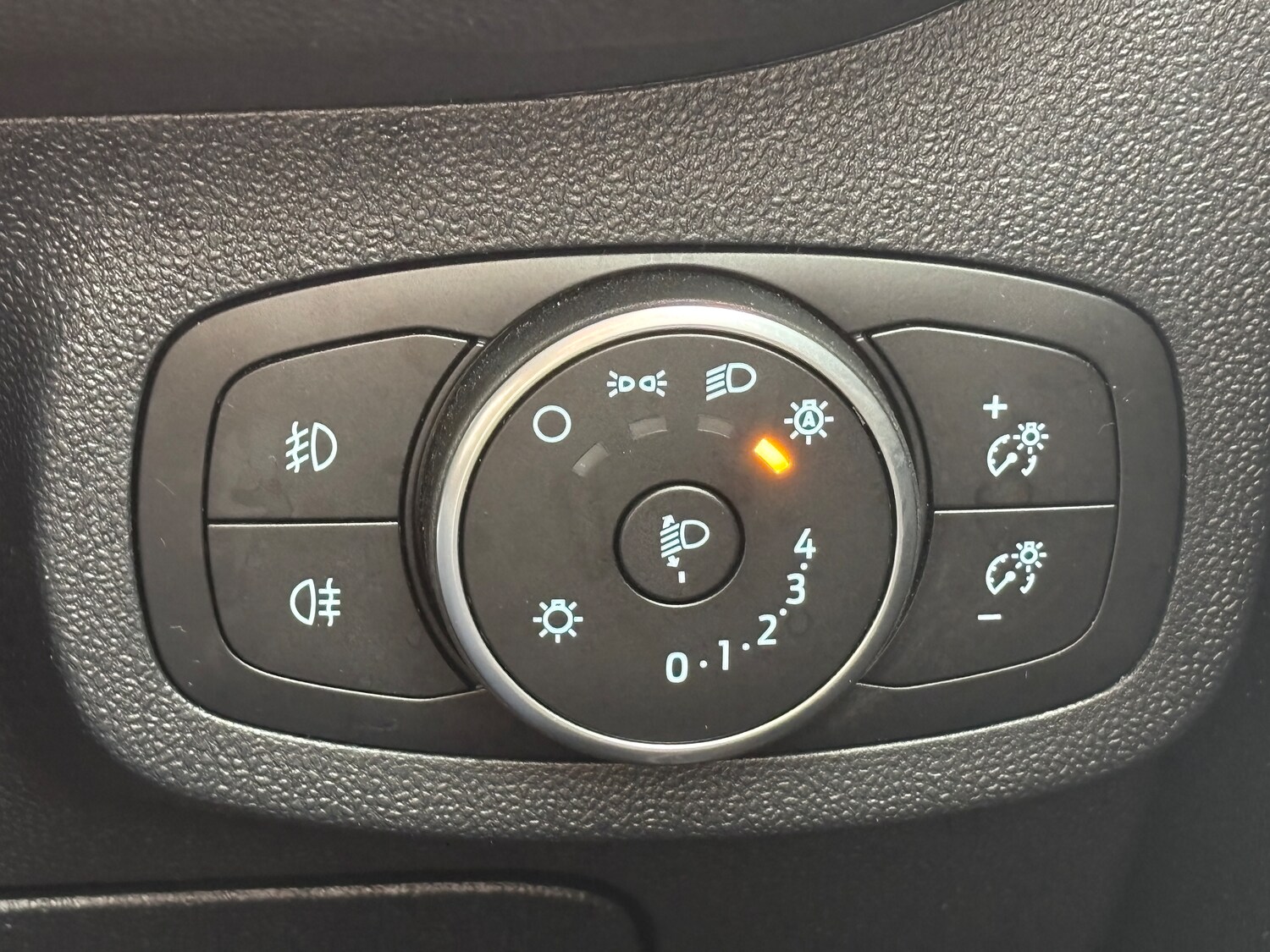 Used Ford Fiesta 2020 for sale - 76128335: Photo 36