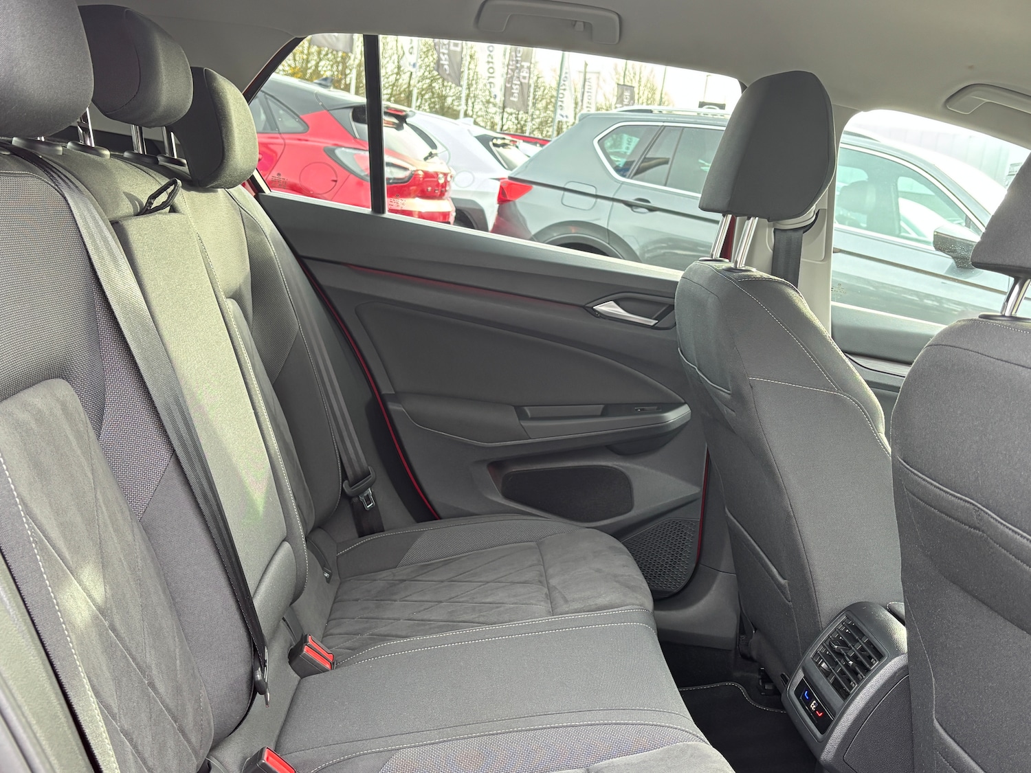 Used Volkswagen Golf 2021 for sale - 76581811: Photo 17