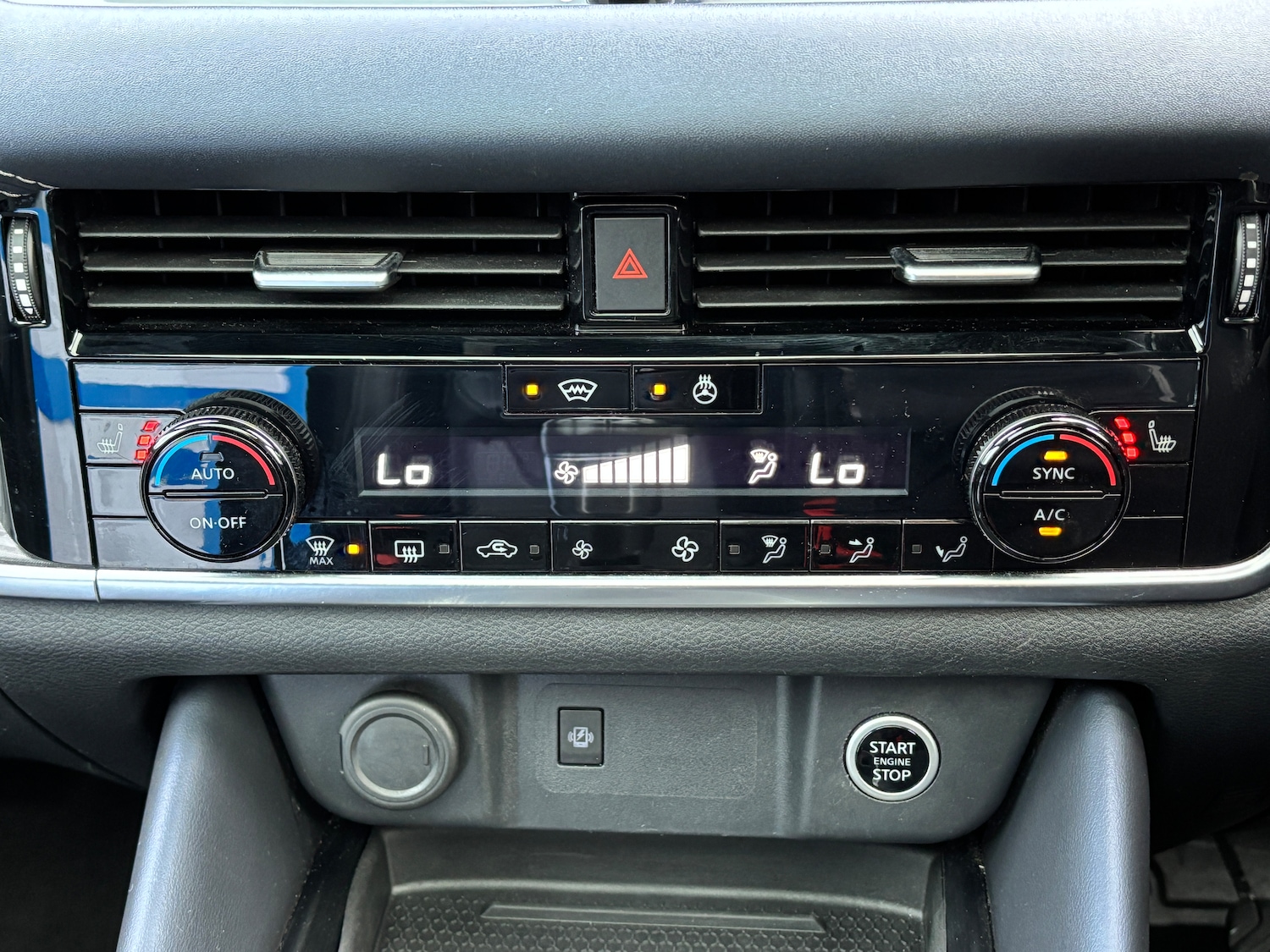 Used Nissan Qashqai 2023 for sale - 76569622: Photo 41