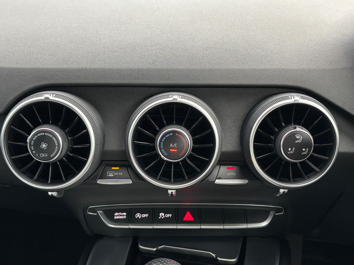 Used Audi TT 2022 for sale - 76040842: Photo 29