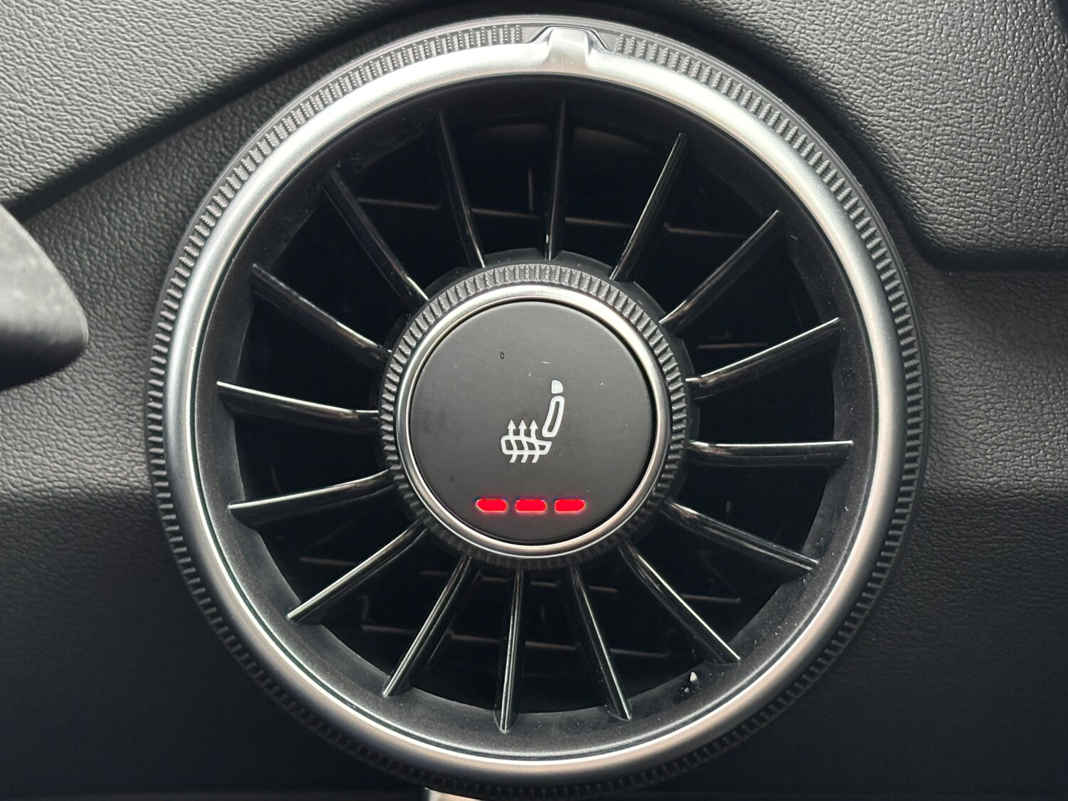 Used Audi TT 2022 for sale - 76040842: Photo 33