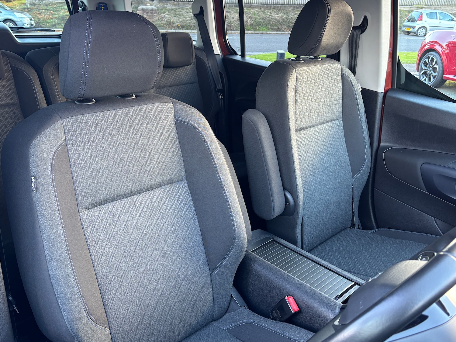 Used Peugeot Rifter 2021 for sale - 76421527: Photo 20