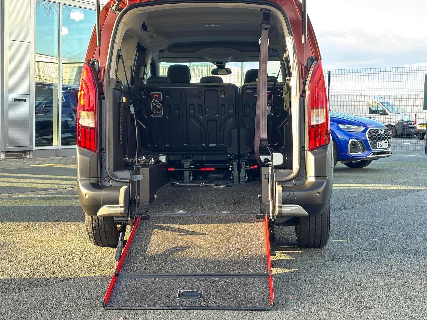 Used Peugeot Rifter 2021 for sale - 76421527: Photo 3