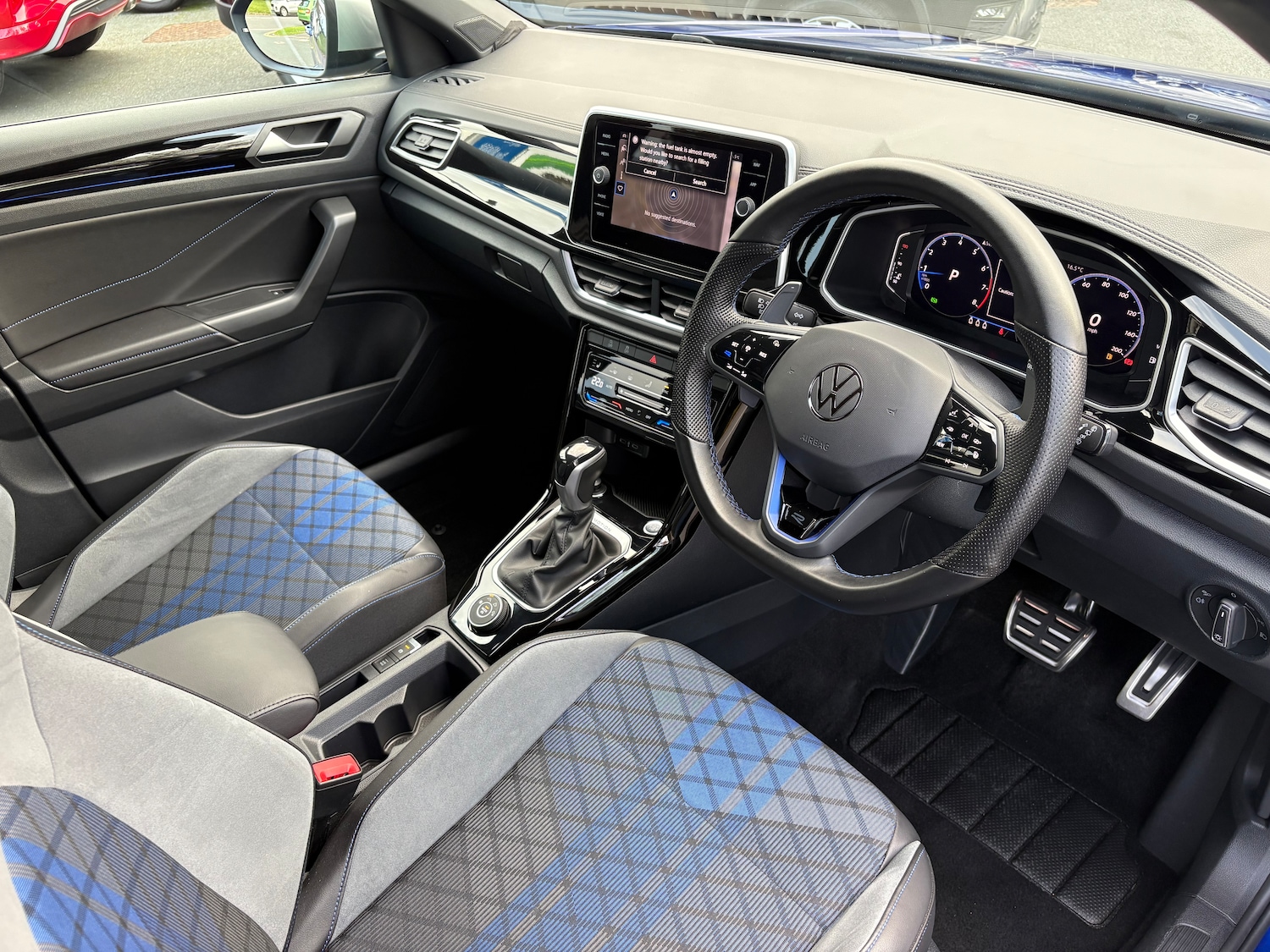 Used Volkswagen T-Roc 2022 for sale - 76113755: Photo 14