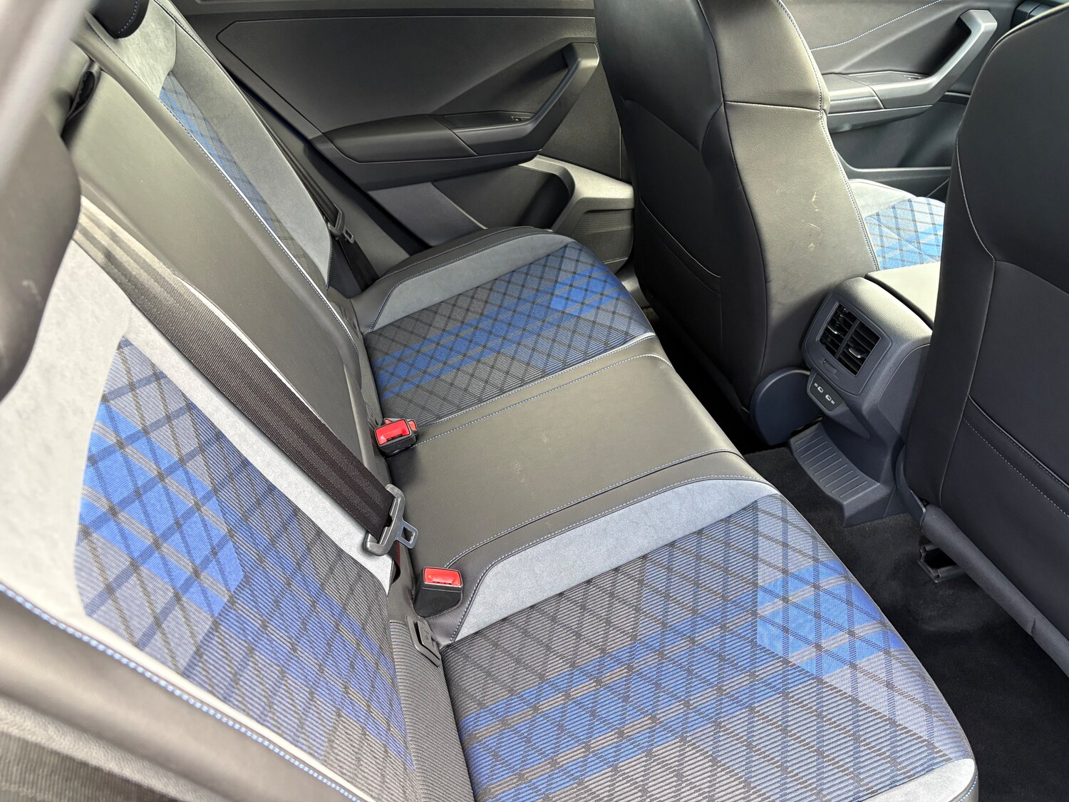 Used Volkswagen T-Roc 2022 for sale - 76113755: Photo 18