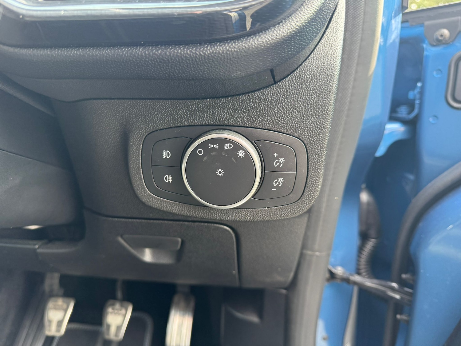 Vehicle 24
