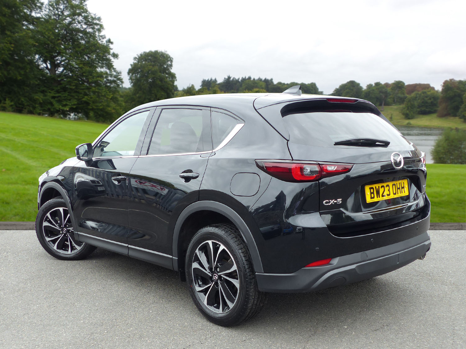 Used Mazda CX-5 2023 for sale - 76353313: Photo 2