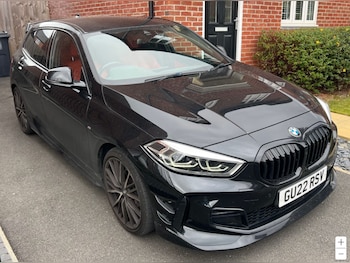 2022 - 120d M Sport 5dr Step Auto [Live Cockpit Pro]