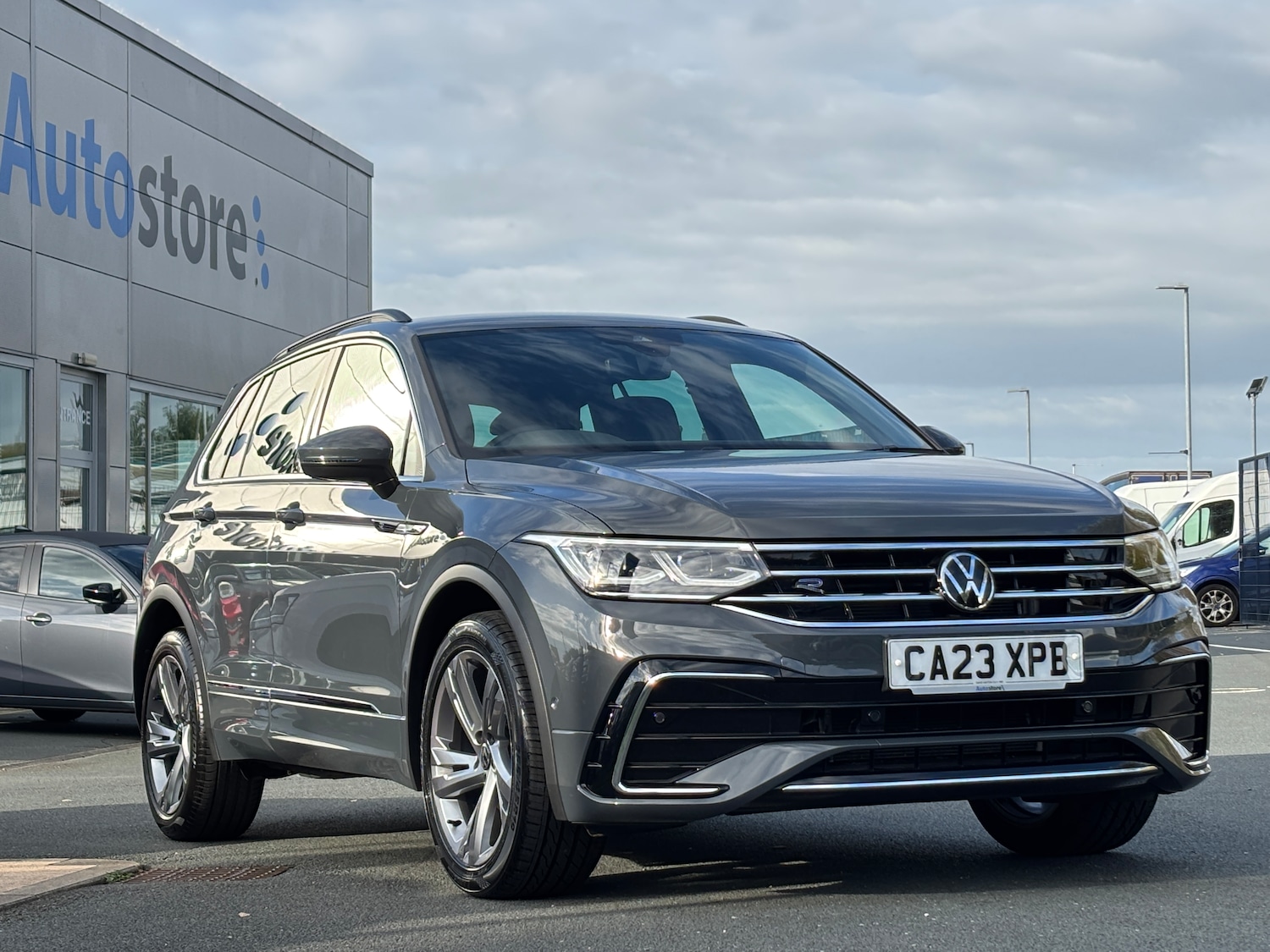 Used Volkswagen Tiguan 2023 for sale - 76040798: Photo 3