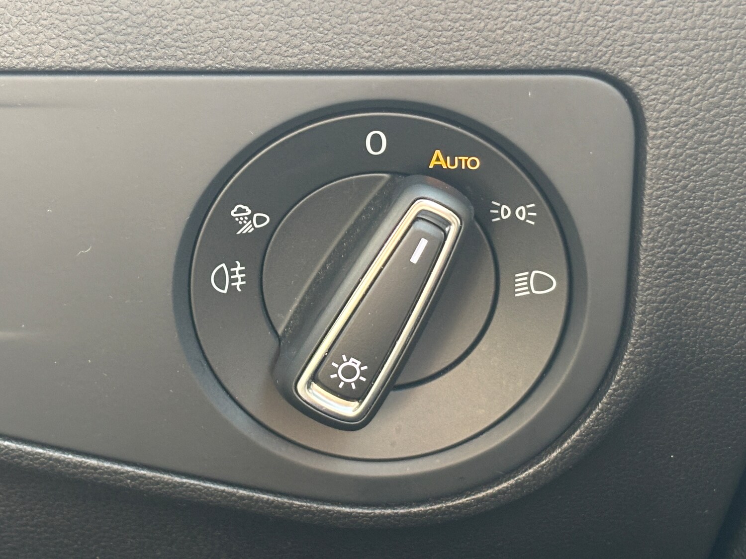 Used Volkswagen Tiguan 2023 for sale - 76040798: Photo 34