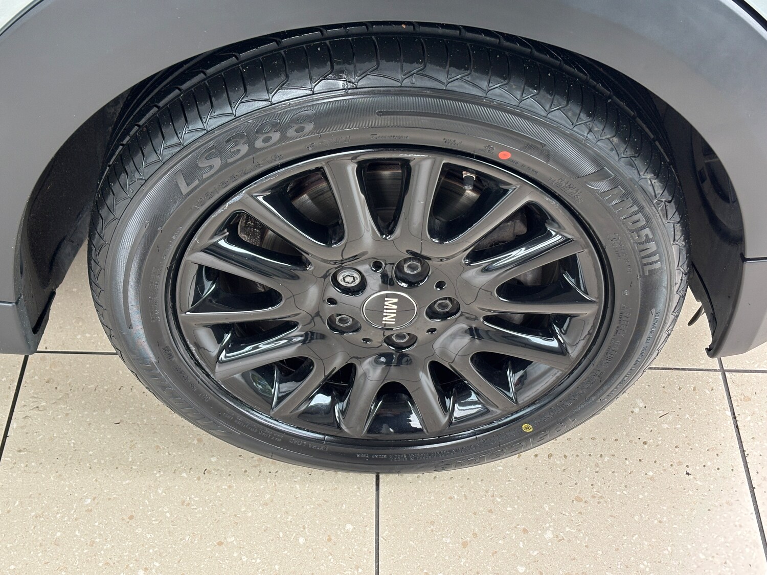 Used MINI Convertible 2020 for sale - 76128324: Photo 10