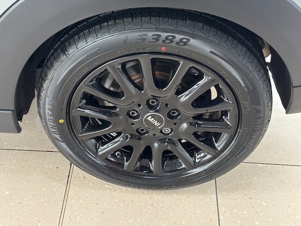Used MINI Convertible 2020 for sale - 76128324: Photo 12