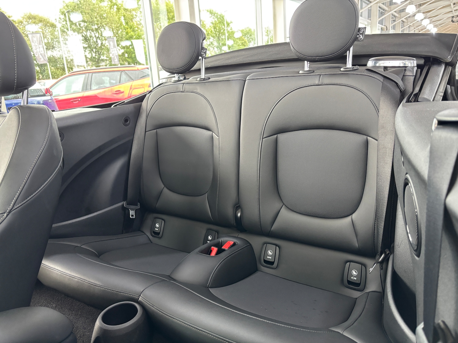 Used MINI Convertible 2020 for sale - 76128324: Photo 16