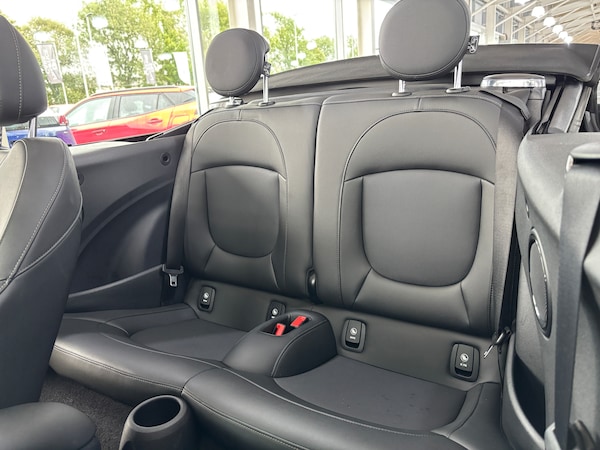 Used MINI Convertible 2020 for sale - 76128324: Photo 16