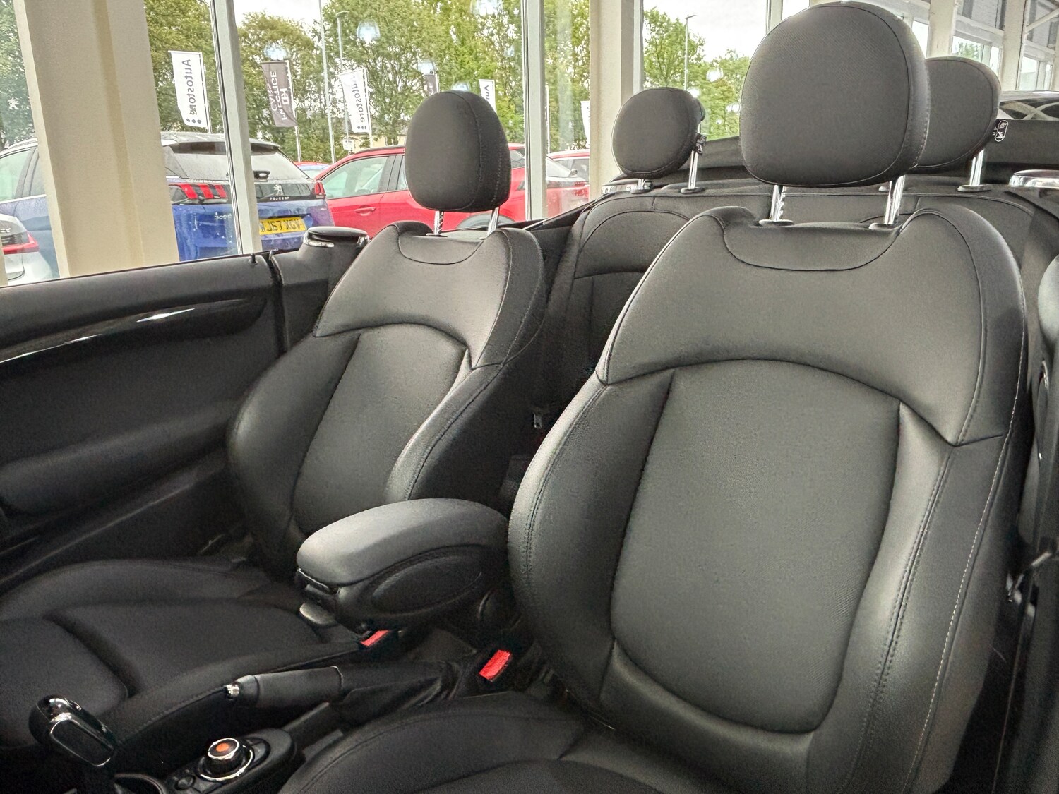 Used MINI Convertible 2020 for sale - 76128324: Photo 19