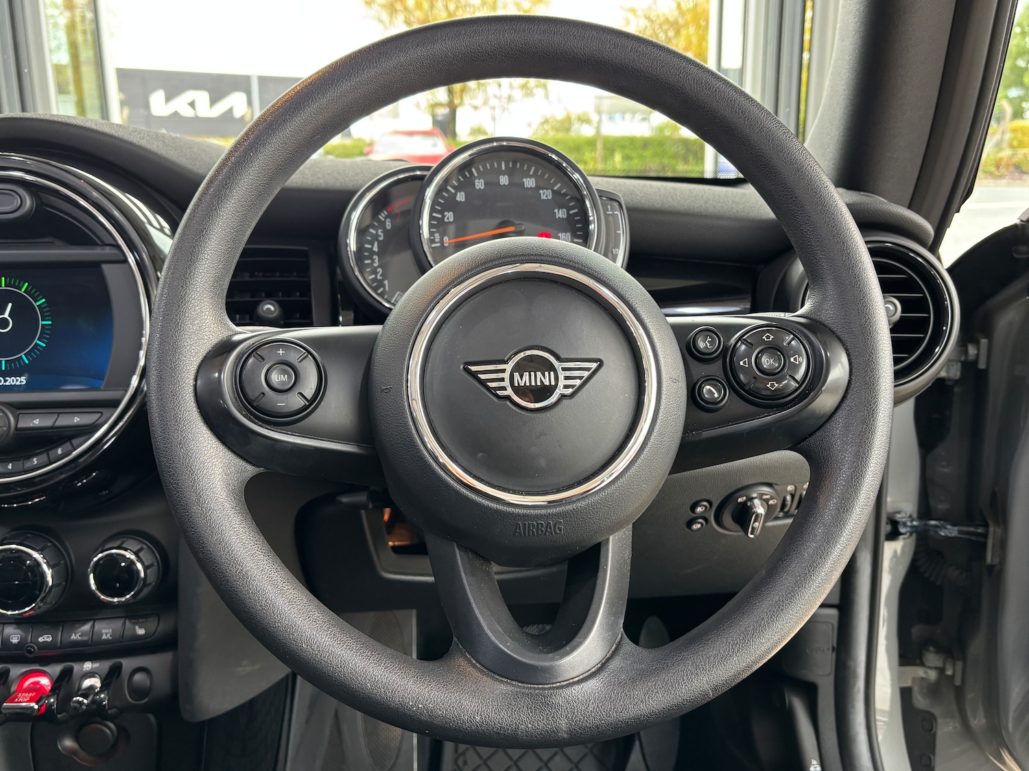 Used MINI Convertible 2020 for sale - 76128324: Photo 21
