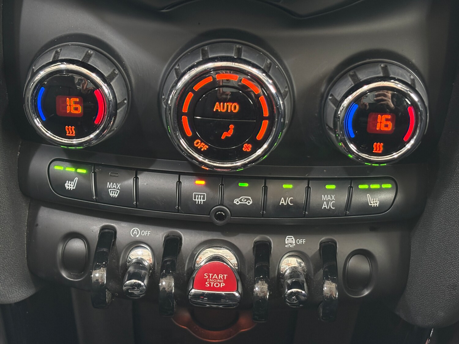 Used MINI Convertible 2020 for sale - 76128324: Photo 25