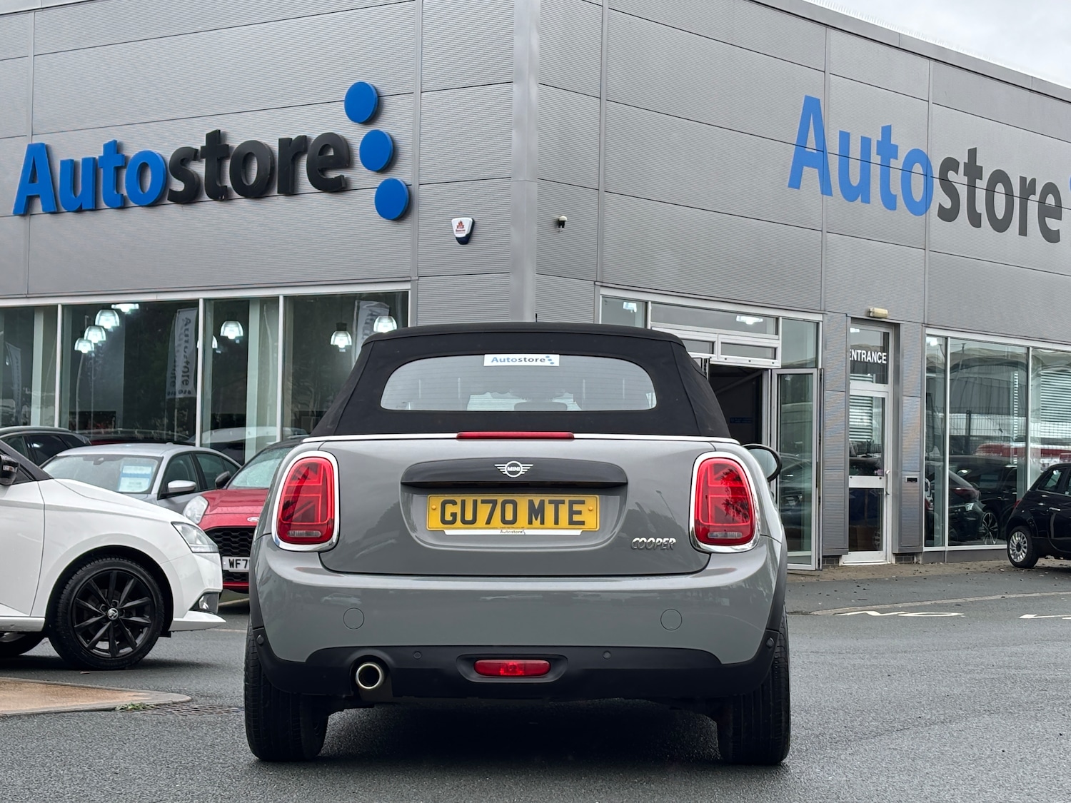 Used MINI Convertible 2020 for sale - 76128324: Photo 6