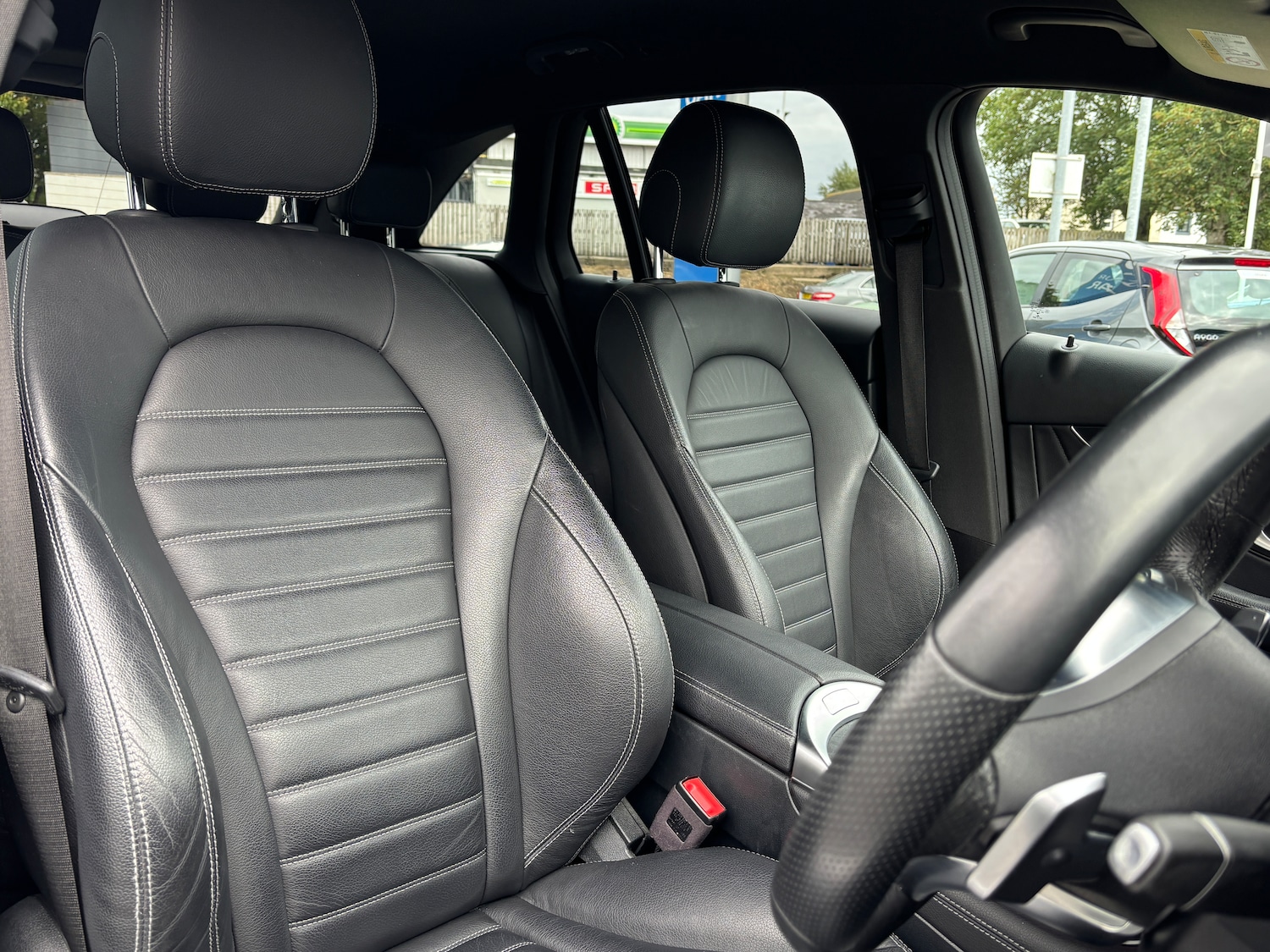 Used Mercedes-Benz GLC 2020 for sale - 75773991: Photo 16