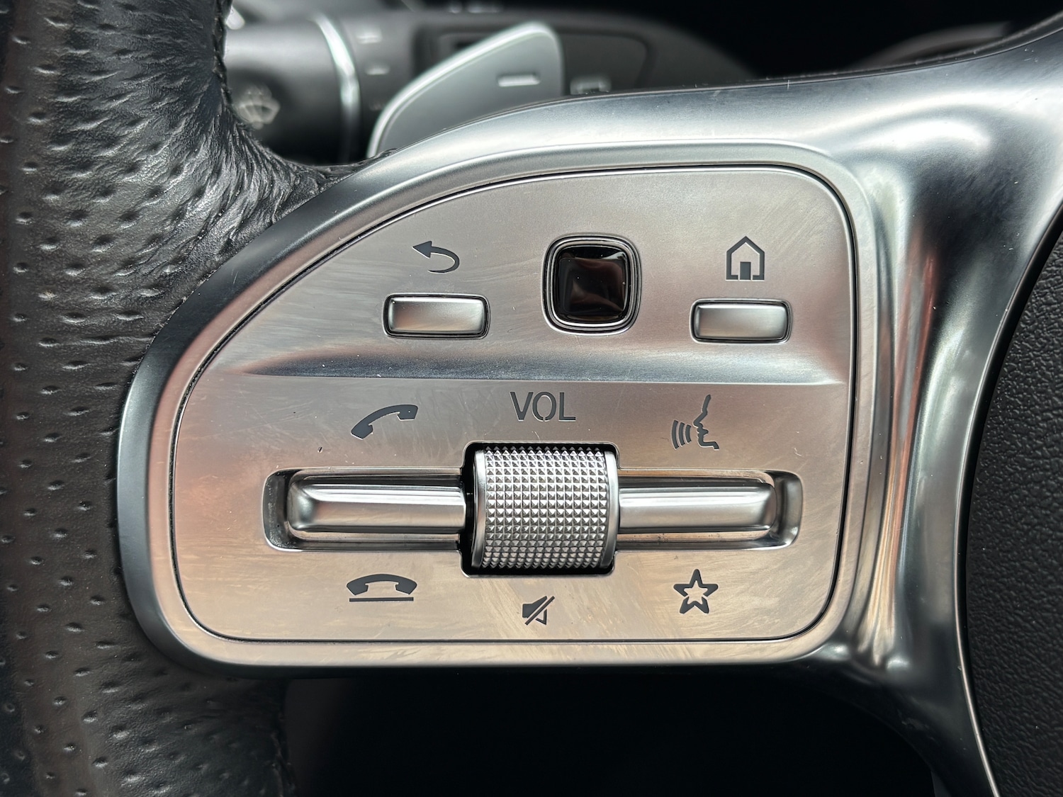 Used Mercedes-Benz GLC 2020 for sale - 75773991: Photo 25