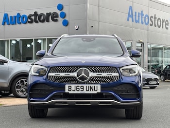 Used Mercedes-Benz GLC 2020 for sale - 75773991: Photo 2