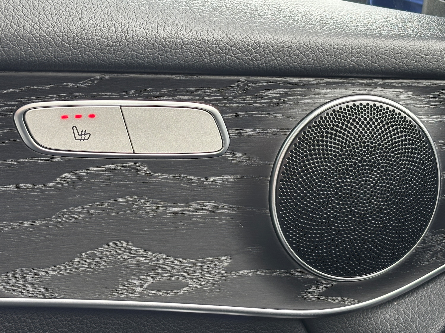 Used Mercedes-Benz GLC 2020 for sale - 75773991: Photo 39