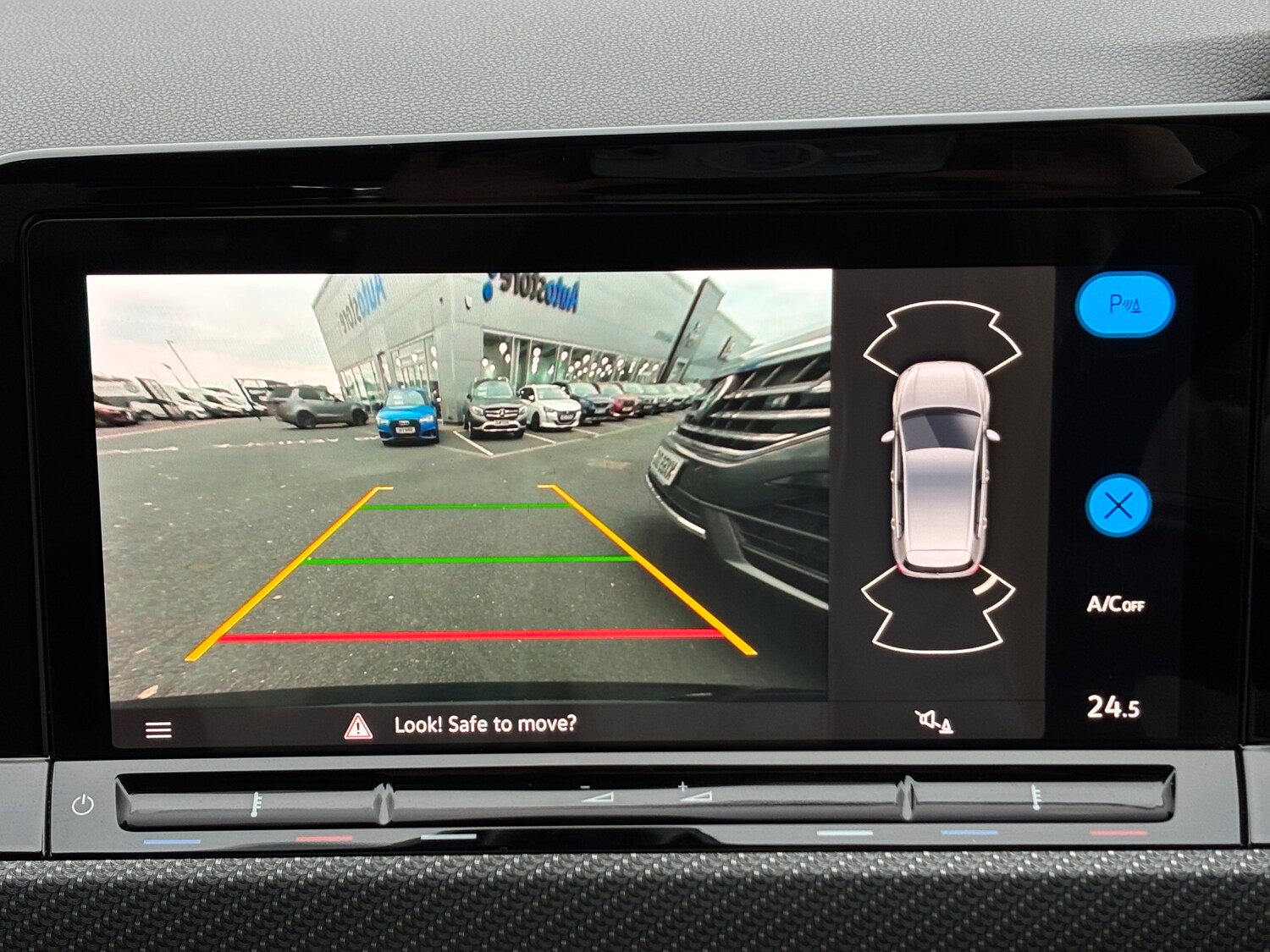 Used Volkswagen Golf 2021 for sale - 76148948: Photo 31