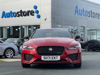 Used Jaguar XE 2021 for sale - 75869124: Photo