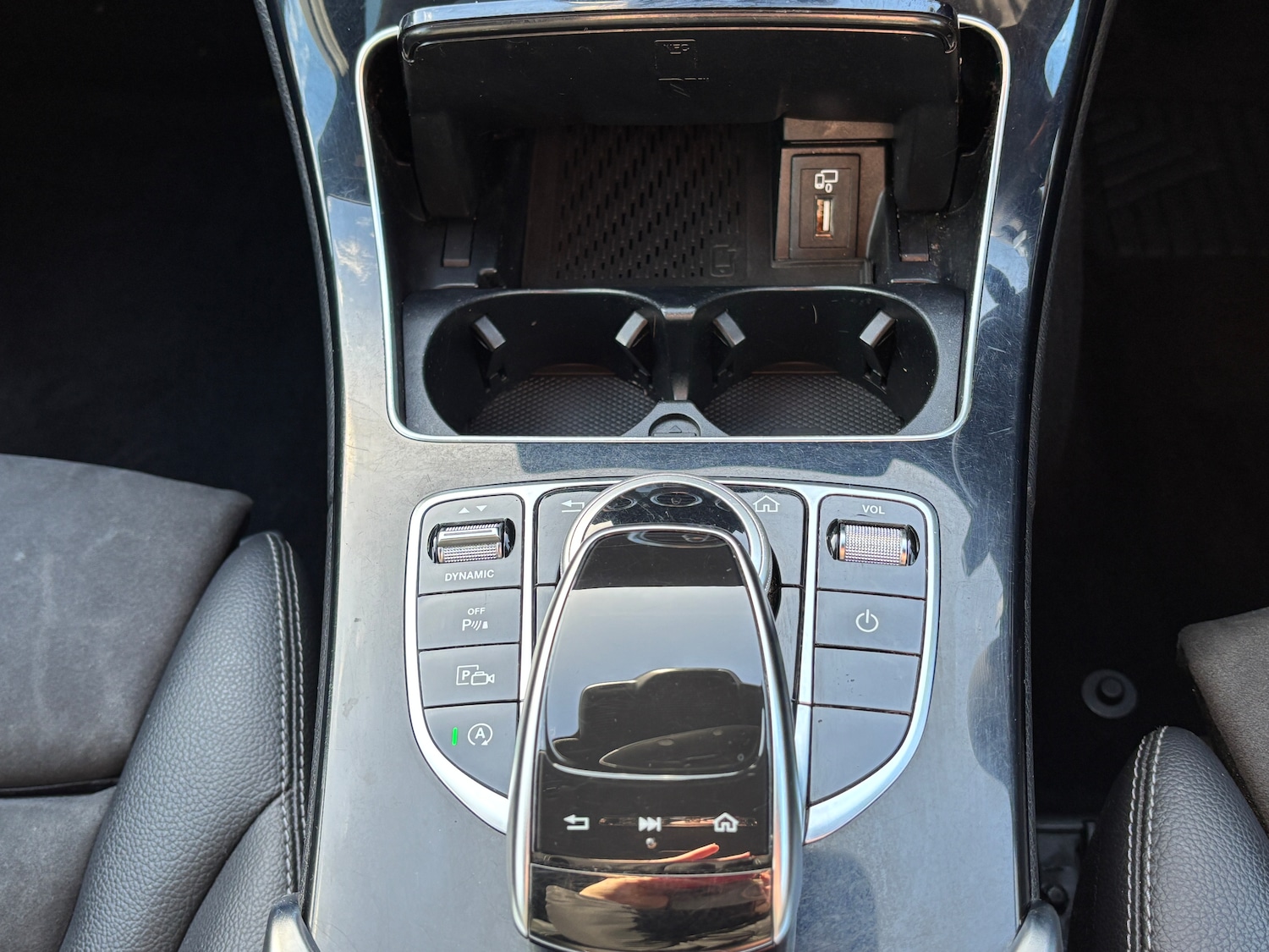 Used Mercedes-Benz C Class 2019 for sale - 76429288: Photo 35