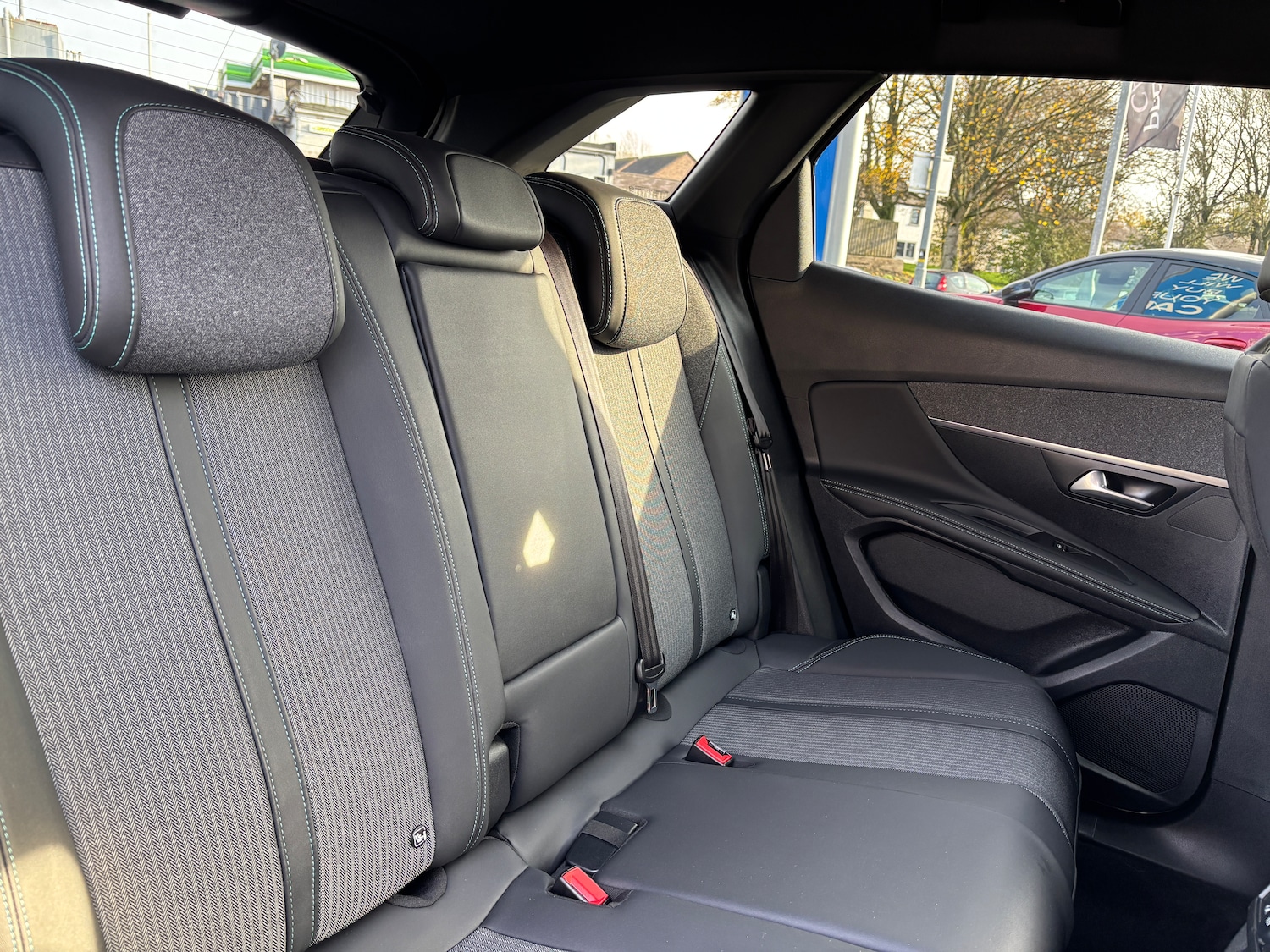 Used Peugeot 3008 2023 for sale - 76503076: Photo 18