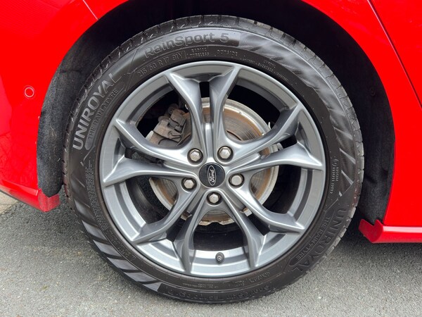 Used Ford Focus 2019 for sale - 74955414: Photo 10