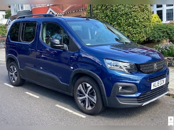 2019 - 1.2 PureTech GT Line 5dr