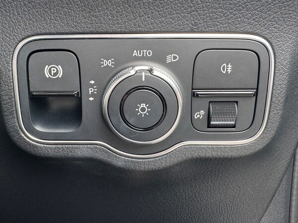 Used Mercedes-Benz GLA 2021 for sale - 75277251: Photo 44
