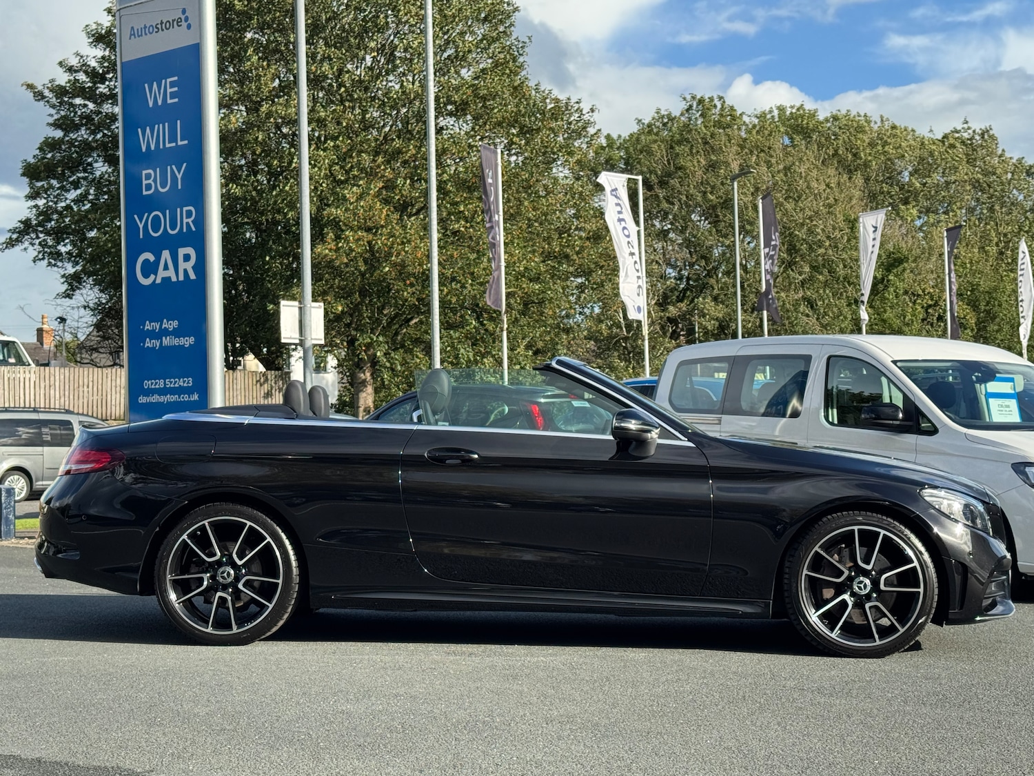 Used Mercedes-Benz C Class 2019 for sale - 75705175: Photo 4