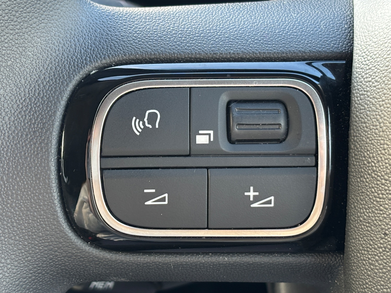Used Citroen C3 2024 for sale - 76368716: Photo 24