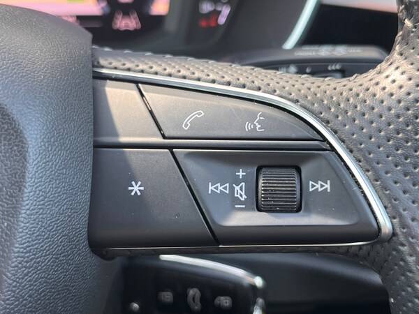 Used Audi Q3 2019 for sale - 74949265: Photo 37