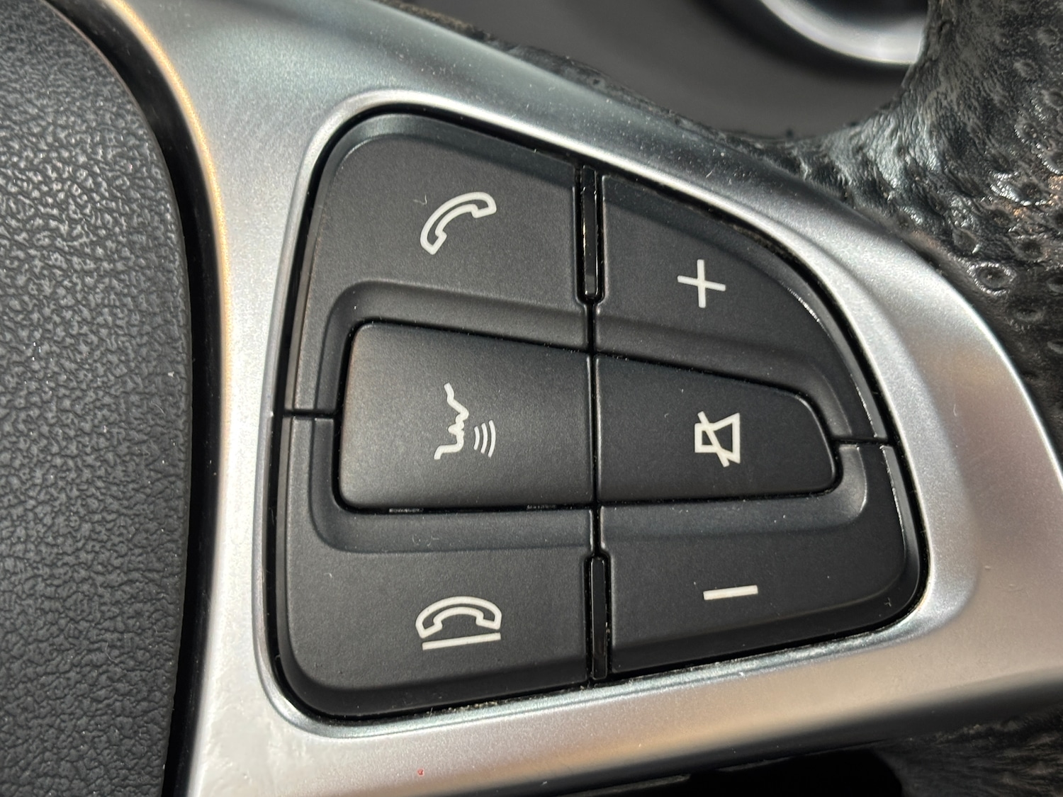 Used Mercedes-Benz SLC 2019 for sale - 75603992: Photo 22