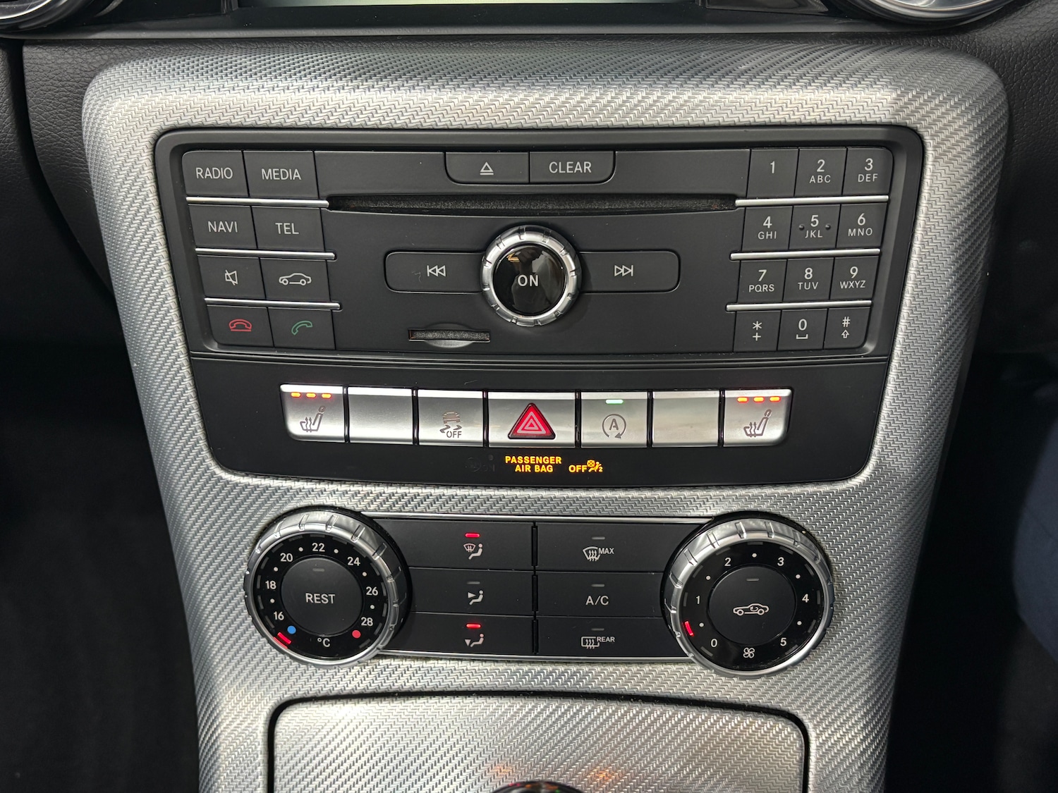 Used Mercedes-Benz SLC 2019 for sale - 75603992: Photo 28