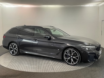 Used BMW 5 Series 2022 for sale - 76126173: Photo 2