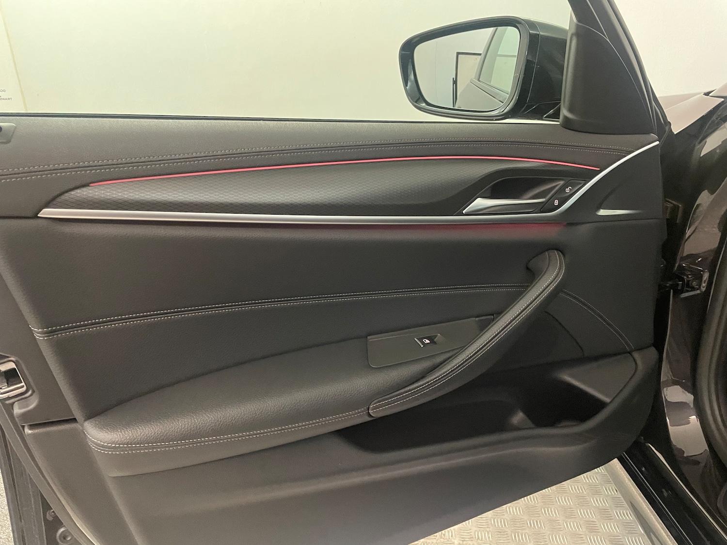 Used BMW 5 Series 2022 for sale - 76126173: Photo 40