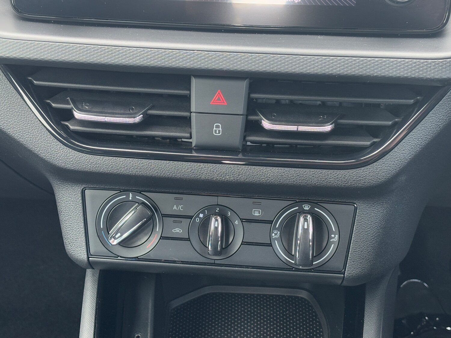 Used Skoda Kamiq 2022 for sale - 75628009: Photo 37