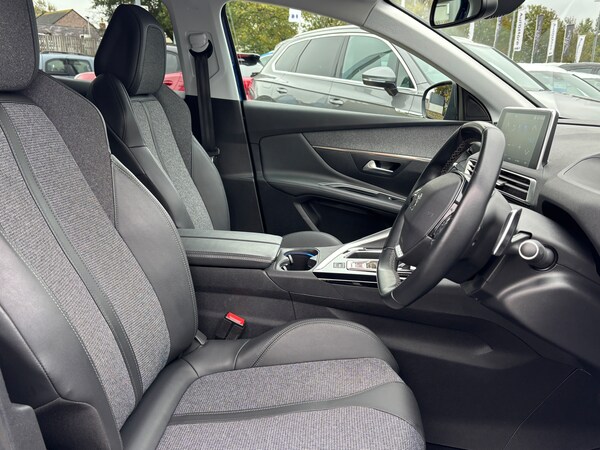 Used Peugeot 3008 2020 for sale - 76253353: Photo 16