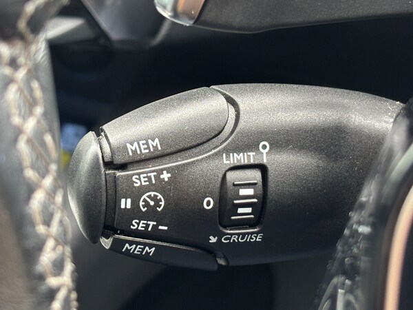 Used Peugeot 3008 2020 for sale - 76253353: Photo 30
