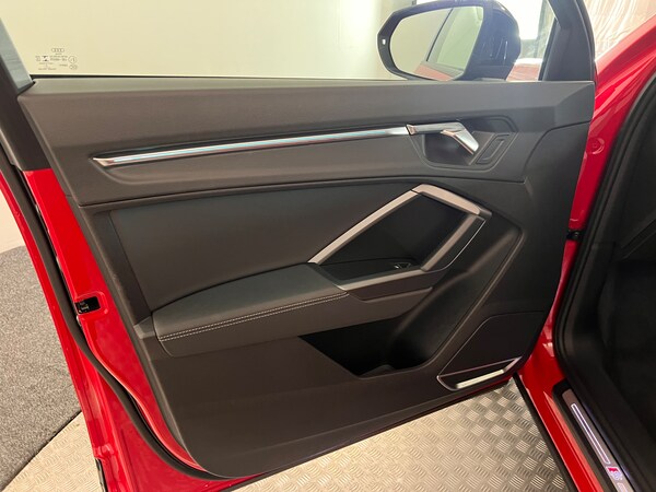 Used Audi Q3 2020 for sale - 75529257: Photo 49